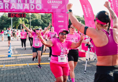 Corrida Granado Pink Fortaleza reúne mais de 2,5 mil atletas em prova exclusiva para mulheres neste domingo (12)