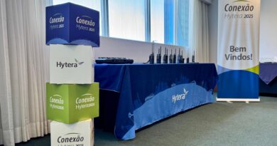 *Conexão Hytera chega a Fortaleza com capacitação para parceiros do mercado de radiocomunicação e apresentação de soluções inovadoras voltadas à nova era da IA* *Conexão Hytera chega a Fortaleza com capacitação para parceiros do mercado de radiocomunicação e apresentação de soluções inovadoras voltadas à nova era da IA*