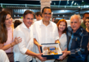 Em noite de lotação, governador Elmano de Freitas, senador Camilo Santana e ministro do Turismo, Gustavo Feliciano, visitam o São João de Maracanaú