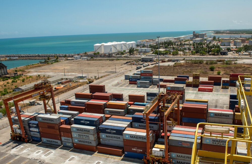Expectativa de exportações da indústria caem após nova taxação proposta pelos EUA, aponta Sondagem Industrial