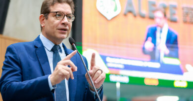 Renato Roseno (PSOL) anuncia pré-candidatura a deputado federal