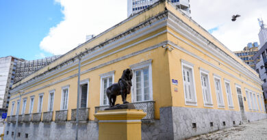 Academia Cearense de Letras abre inscrições para prêmio de poesia sobre Fortaleza com R$ 9 mil em premiação
