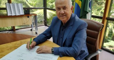 A democracia refém de partidos enfraquecidos