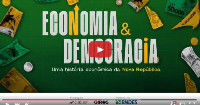 Documentário sobre quatro décadas de economia e democracia chega gratuitamente ao YouTube
